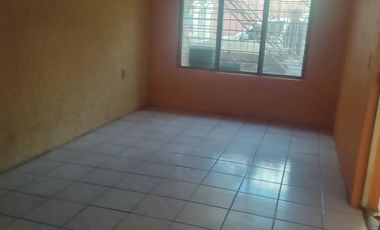 CASA EN VENTA EN COLONIA GUAYABITOS, TLAQUEPAQUE