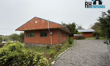 Parcela 3.000 con Casa Nueva y Amplia de 4D y 2B - Sector Puente Momberg