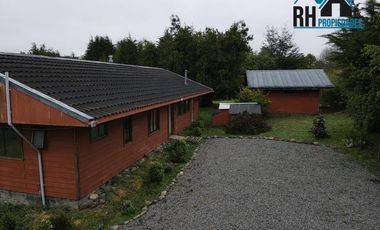 Parcela 3.000 con Casa Nueva y Amplia de 4D y 2B - Sector Puente Momberg
