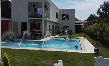 VENTA DE FINCA  EN ROZO ID 742