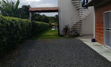 VENTA DE FINCA  EN ROZO ID 742