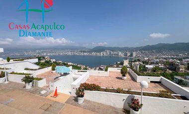 Departamento con alberca privada y vista al mar