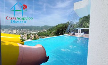 Departamento con alberca privada y vista al mar