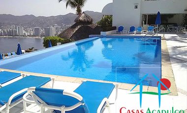 Departamento con alberca privada y vista al mar