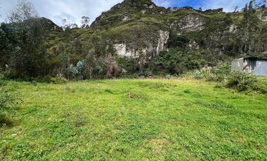 Venta de terreno con 3933m2- ubicado en la Dolorosa- Solano
