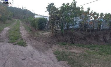 Venta de terreno con mediaguas en Otavalo sector La Magdalena, 800 m2