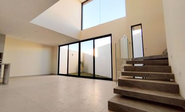 VENTA de casa NUEVA de dos plantas en esquina en CEIBA RESIDENCIAL