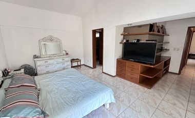 CASA EN VENTA EN LAS CAÑADAS