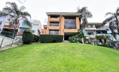 CASA EN VENTA EN LAS CAÑADAS