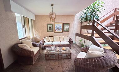 CASA EN VENTA EN LAS CAÑADAS