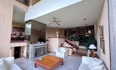 CASA EN VENTA EN LAS CAÑADAS