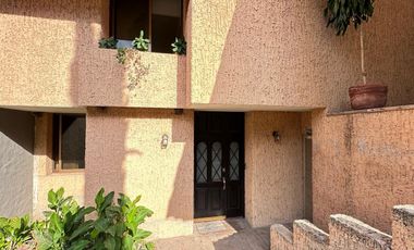 CASA EN VENTA EN LAS CAÑADAS