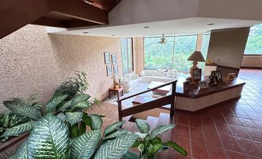CASA EN VENTA EN LAS CAÑADAS