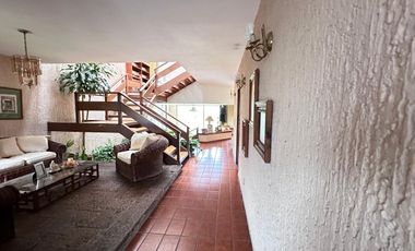 CASA EN VENTA EN LAS CAÑADAS
