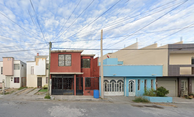 CASA EN VENTA EN HACIENDA LAS FUENTES - SF