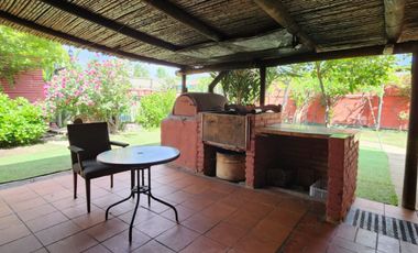 CASA EN VENTA – MACHALÍ CENTRO