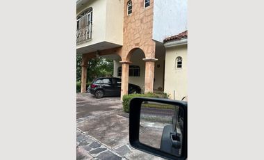 CASA DE OPORTUNIDAD EN LAS CAÑADAS