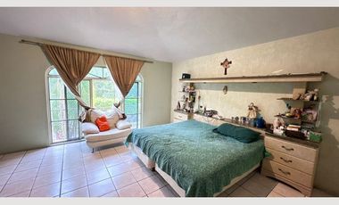 CASA DE OPORTUNIDAD EN LAS CAÑADAS