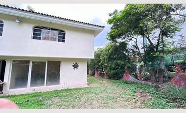 CASA DE OPORTUNIDAD EN LAS CAÑADAS