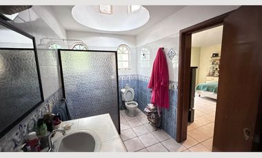 CASA DE OPORTUNIDAD EN LAS CAÑADAS