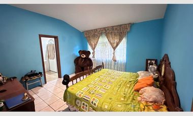 CASA DE OPORTUNIDAD EN LAS CAÑADAS