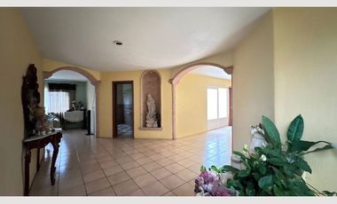 CASA DE OPORTUNIDAD EN LAS CAÑADAS