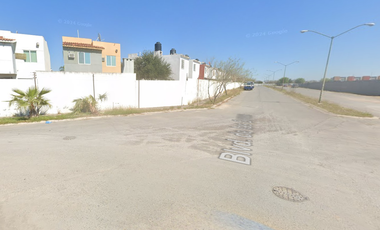 HERMOSA CASA EN EL FRACCIONAMIENTO BONANZA EN NUEVO LAREDO