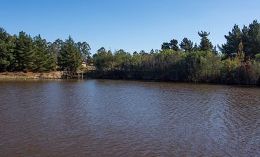 Maravillosa Parcela Con Casa de 347 M2 En Parque Santa María