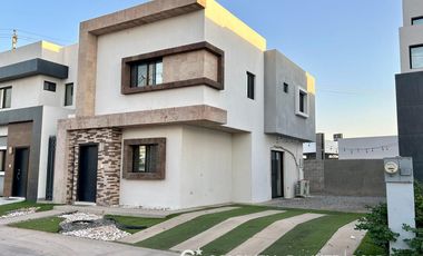 Renta de Casa en Antares Residencial
