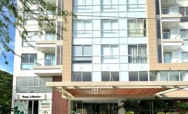 SE VENDE APARTAMENTO CON LICENCIA TURISTICA EN SALGUERO SUITES