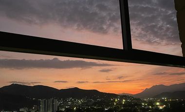 SE VENDE APARTAMENTO CON LICENCIA TURISTICA EN SALGUERO SUITES
