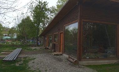 Casa orilla Estero parcela 4 Km Villarrica