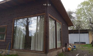 Casa orilla Estero parcela 4 Km Villarrica