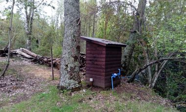 Casa orilla Estero parcela 4 Km Villarrica