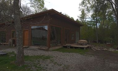 Casa orilla Estero parcela 4 Km Villarrica