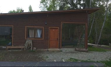 Casa orilla Estero parcela 4 Km Villarrica