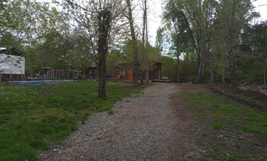 Casa orilla Estero parcela 4 Km Villarrica