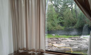 Casa orilla Estero parcela 4 Km Villarrica