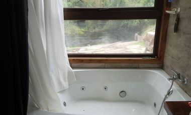 Casa orilla Estero parcela 4 Km Villarrica