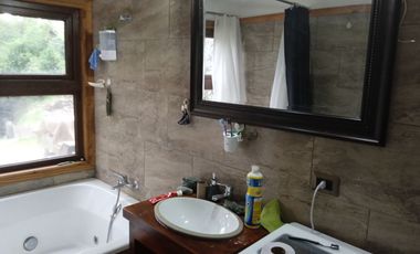 Casa orilla Estero parcela 4 Km Villarrica