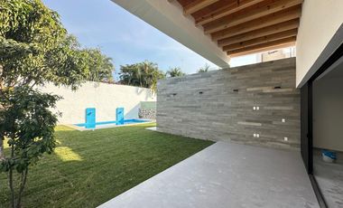 CASA EN VENTA EN FRACCIONAMIENTO LOMAS DE COCOYOC MORELOS