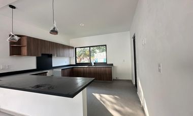CASA EN VENTA EN FRACCIONAMIENTO LOMAS DE COCOYOC MORELOS