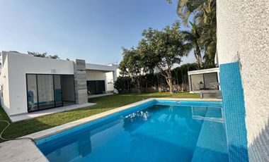 CASA EN VENTA EN FRACCIONAMIENTO LOMAS DE COCOYOC MORELOS
