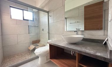 CASA EN VENTA EN FRACCIONAMIENTO LOMAS DE COCOYOC MORELOS