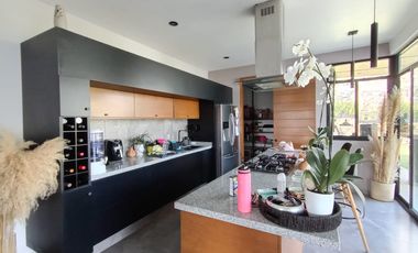 CASA EN VENTA EN FRACCIONAMIENTO LOMAS DE COCOYOC MORELOS