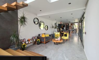 CASA EN VENTA EN FRACCIONAMIENTO LOMAS DE COCOYOC MORELOS