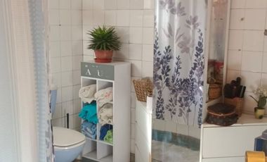 Venta amplio terreno con dos casas con acceso independiente