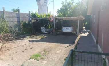 Venta amplio terreno con dos casas con acceso independiente