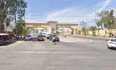 CASA EN VENTA VILLA FONTANA TLAQUEPAQUE JALISCO