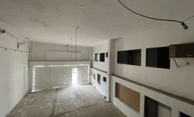 Bodega en renta. Calle 2 de abril. Villahermosa Tabasco.